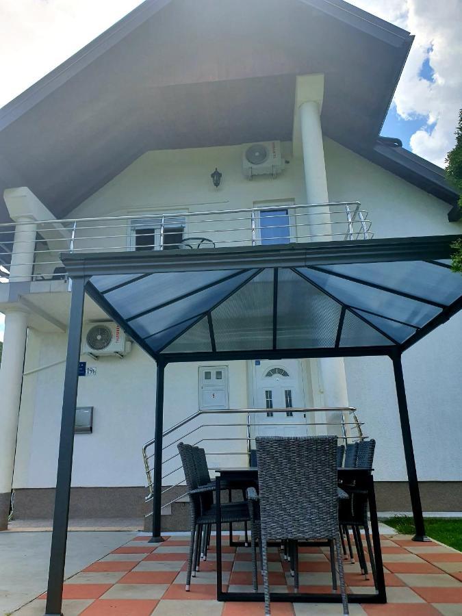Hotel House Mirjana Smoljanac Esterno foto