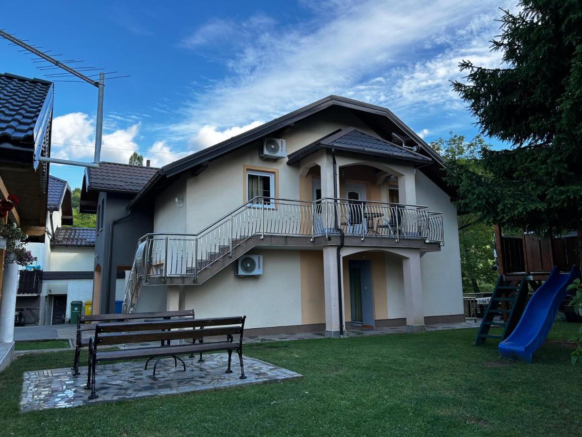 Hotel House Mirjana Smoljanac Esterno foto