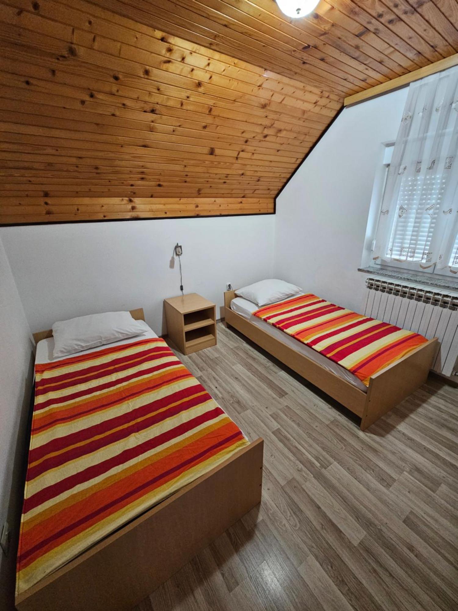 Hotel House Mirjana Smoljanac Esterno foto